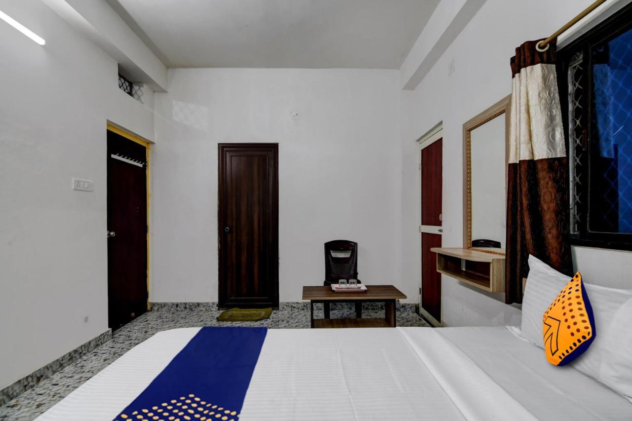 Hotel Spot On Ray Palace Puri Exterior foto